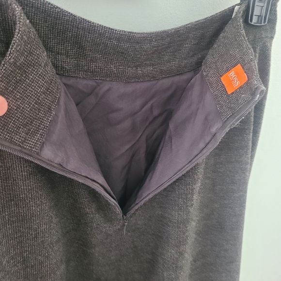 Hugo Boss midi skirt - Picture 3 of 14